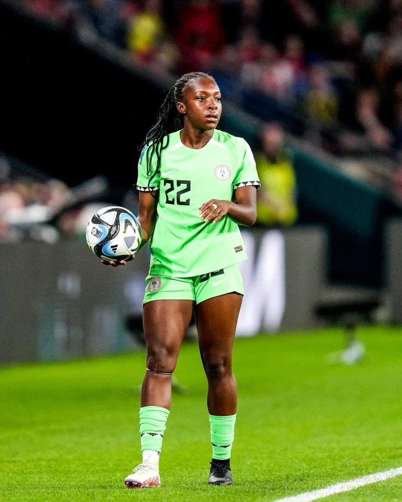 Houston Dash congratulate Alozie on FIFPRO Nomination