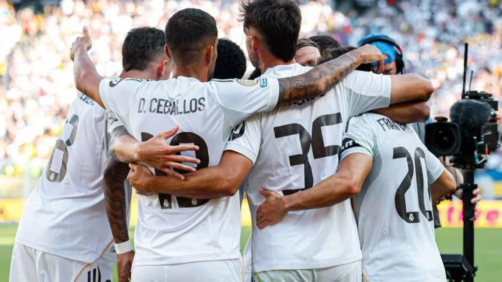 UCL roundup: Real Madrid pip Juventus, Chelsea thrash Ajax