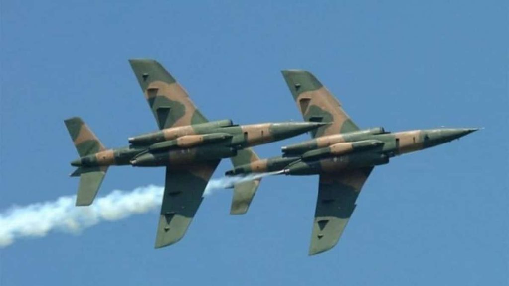 Nigeria’s Air Force launches strikes in Benin after attempted coup