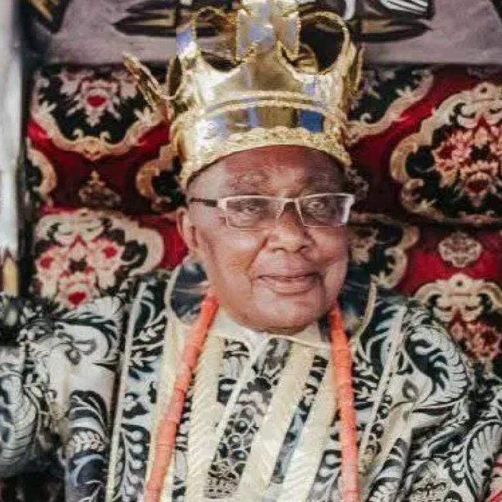 I didn’t abandon my throne, I went to US for professional matters – Abia monarch