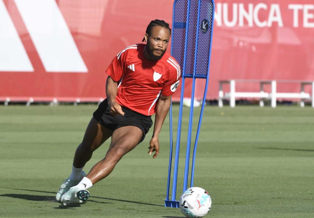 LaLiga: Sevilla monitor Ejuke’s fitness before Barcelona showdown
