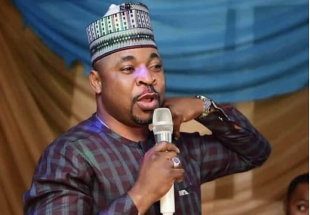 I’m still NURTW president – MC Oluomo dares Baruwa after secretariat takeover