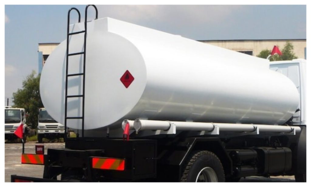 Lagos bans petroleum tankers from transporting edible oil
